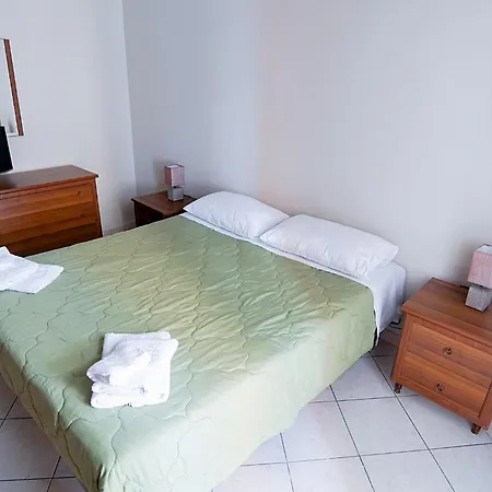 Casa Alfieri - Terrazza Nel Cuore Di Apartamento Asti