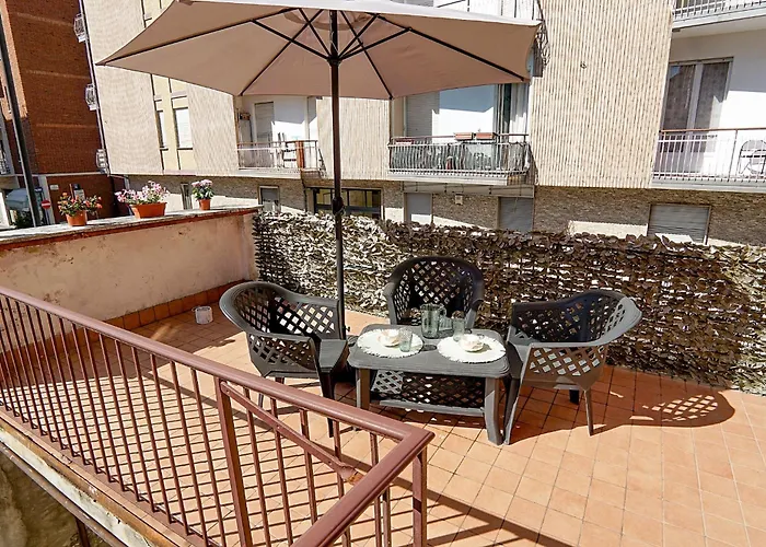 Casa Alfieri - Terrazza Nel Cuore Di Asti Appartement Asti